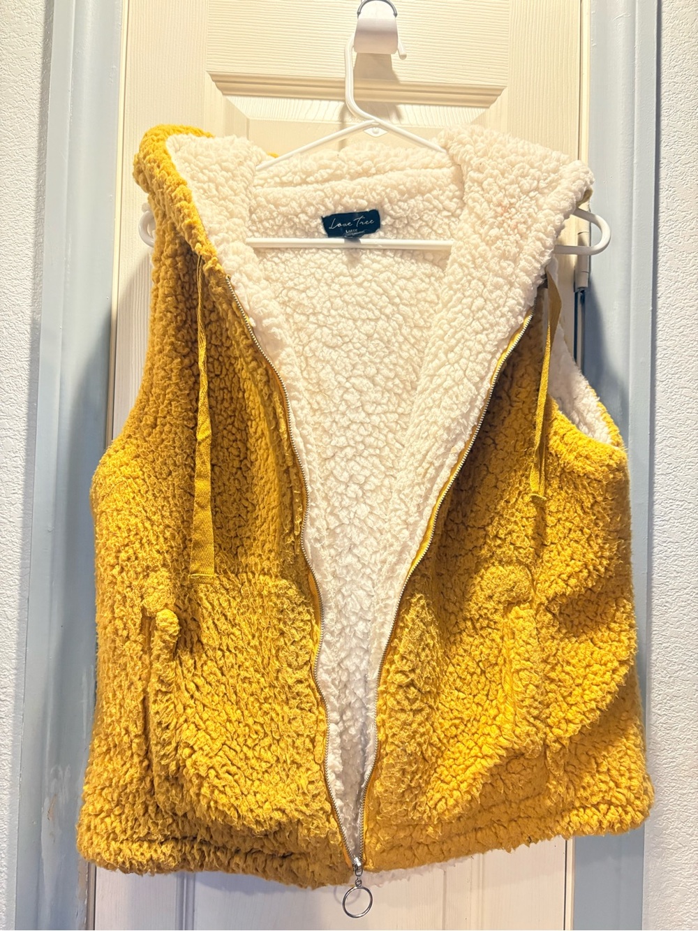 Love Tree Cream Sherpa Hooded Vest